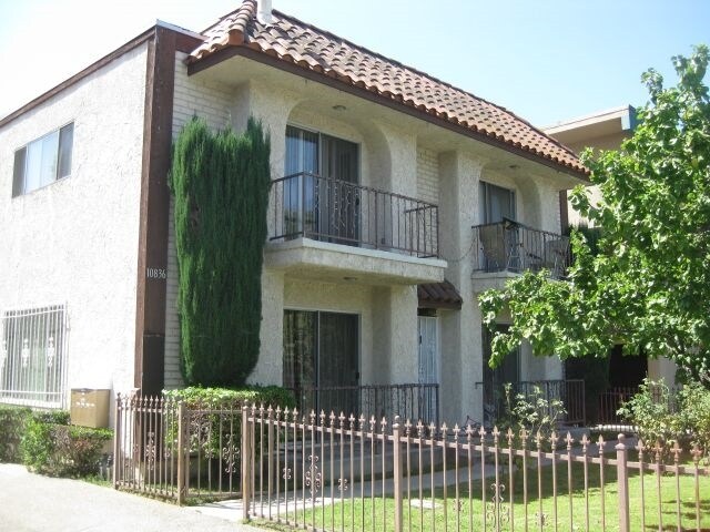 Foto del edificio - 10836 Camarillo St