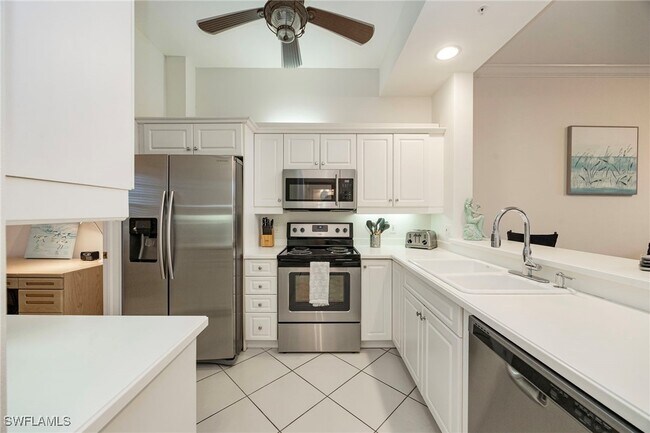 Building Photo - 410 Bayfront Pl