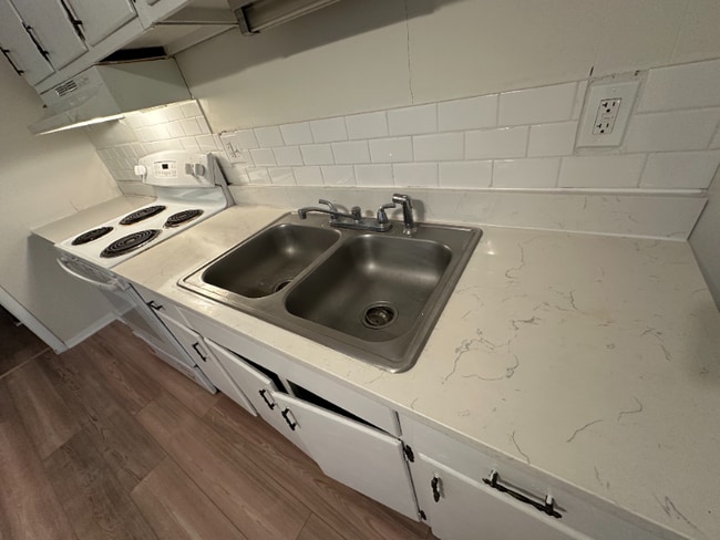 Foto del edificio - 148 S 17th St