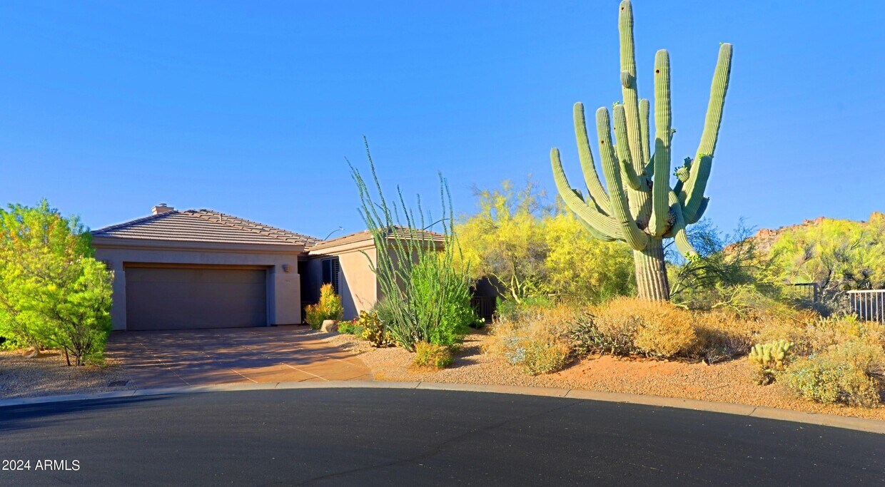 Primary Photo - 7134 E Hibiscus Way