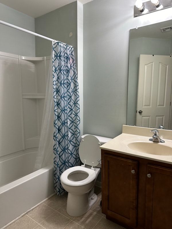 Photo - 131 Creekside Wy Townhome