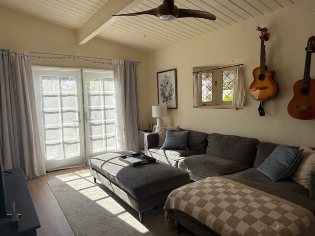 Sala de estar - 4225 Bannock Ave