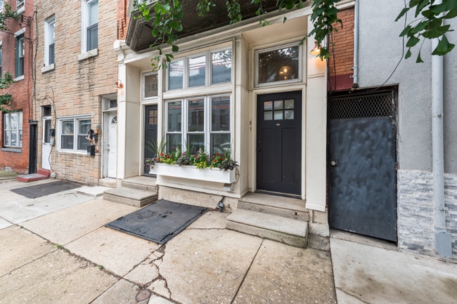 Photo - 1614 N 2nd St Apartment