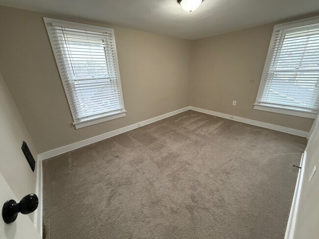 Foto del edificio - 2315 Terrace Rd