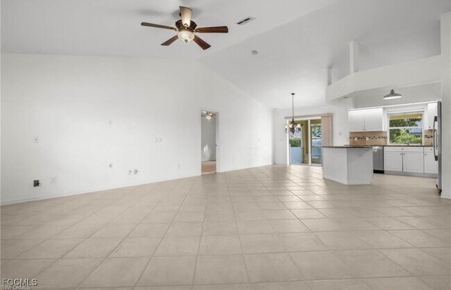 Foto del edificio - 1134 SW 28th Terrace