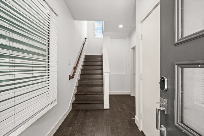 Foto del edificio - 9609 Marlive Ln