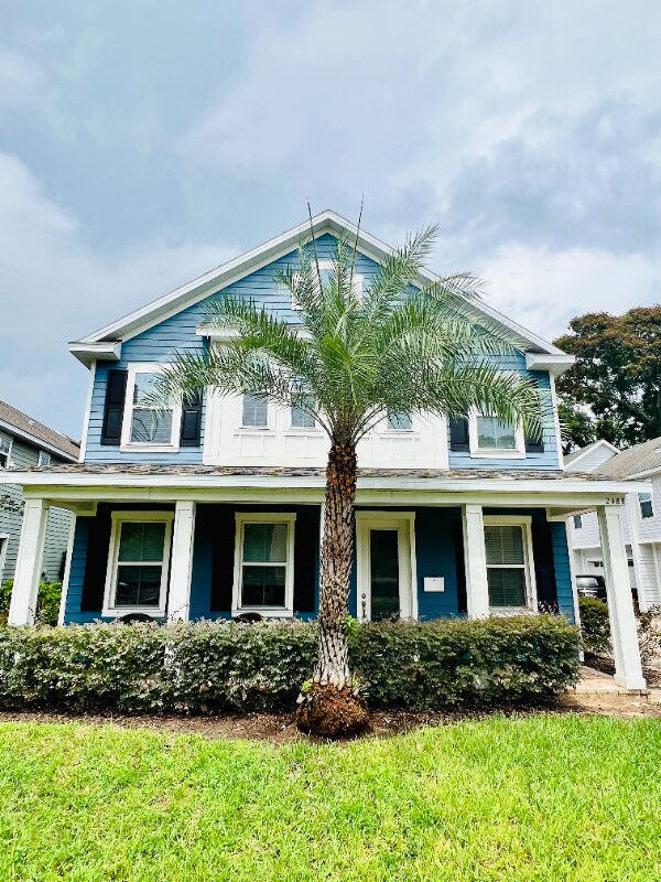 Foto del edificio - 2483 E Jefferson St