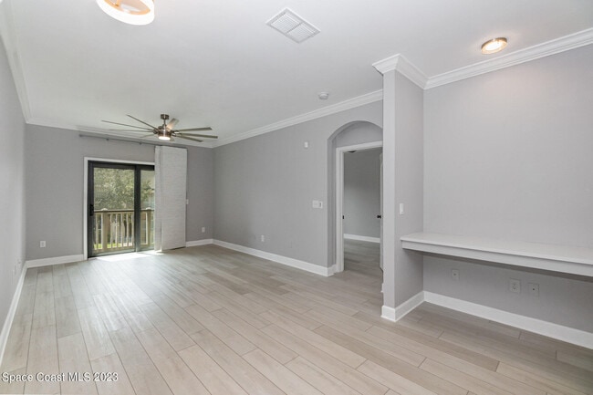 Building Photo - 6421 Borasco Dr