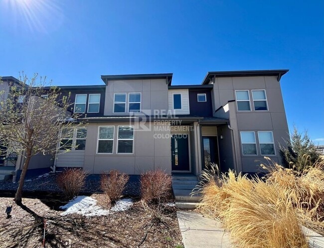 Photo - 16078 E 47th Dr House