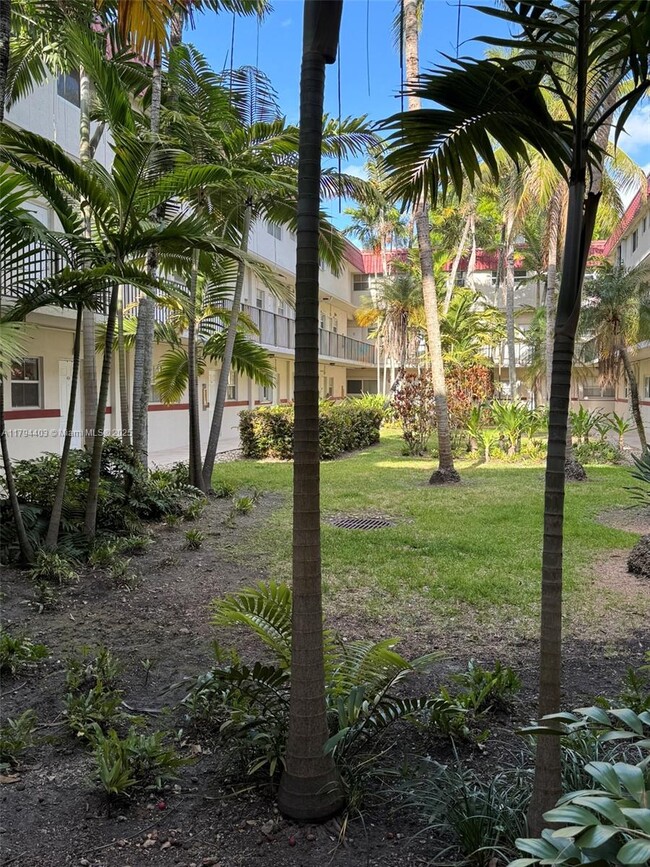 Foto del edificio - 8600 SW 67th Ave