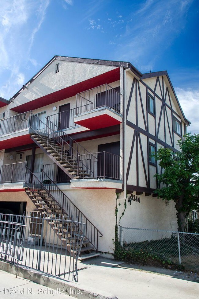 Foto del edificio - 3344 Andrita St