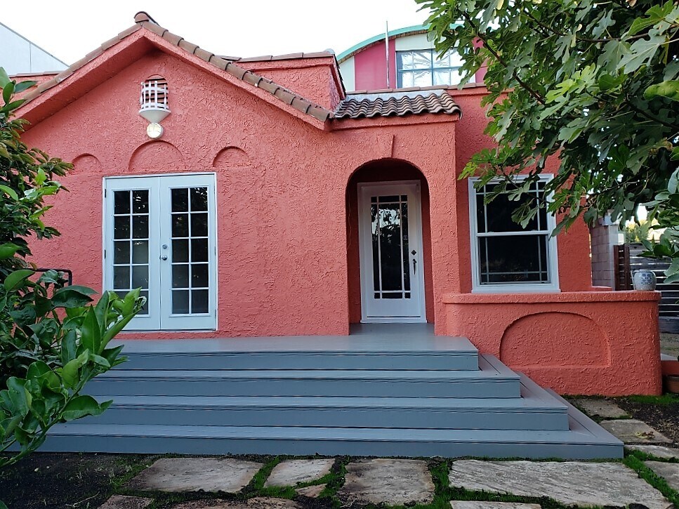 Primary Photo - 11603 La Grange Ave