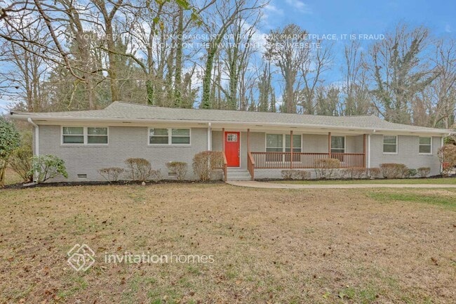 Building Photo - 1707 Laurens Dr SW
