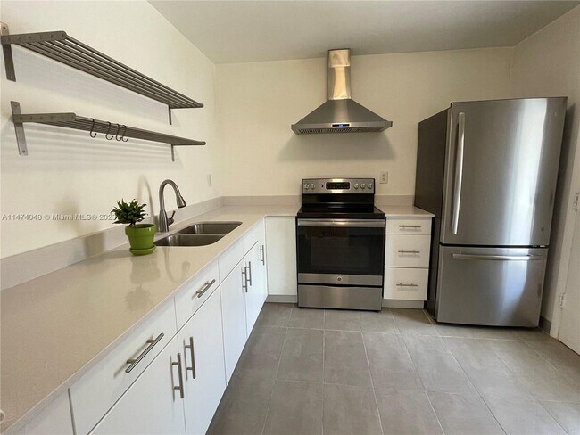 Foto del edificio - 5425 SW 77th Ct