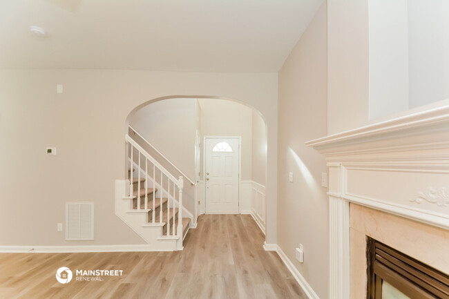 Building Photo - 1 Moonstone Ct