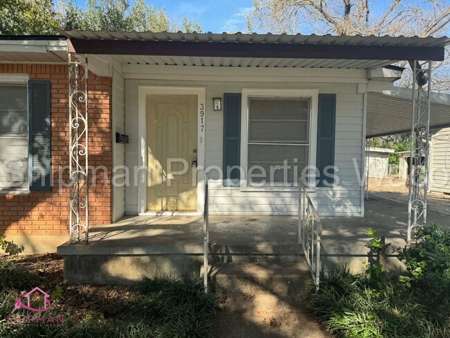 Foto del edificio - 3917 Maple Ave