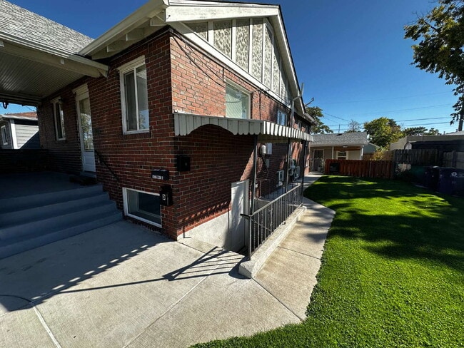 Cozy 1 bed apartment in Elyria Swansea! - Cozy 1 bed apartment in Elyria Swansea!