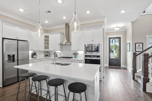 Foto del edificio - 2548 Josiah St