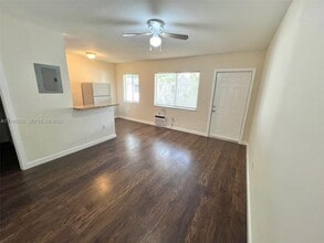 Building Photo - 692 NE 85th St