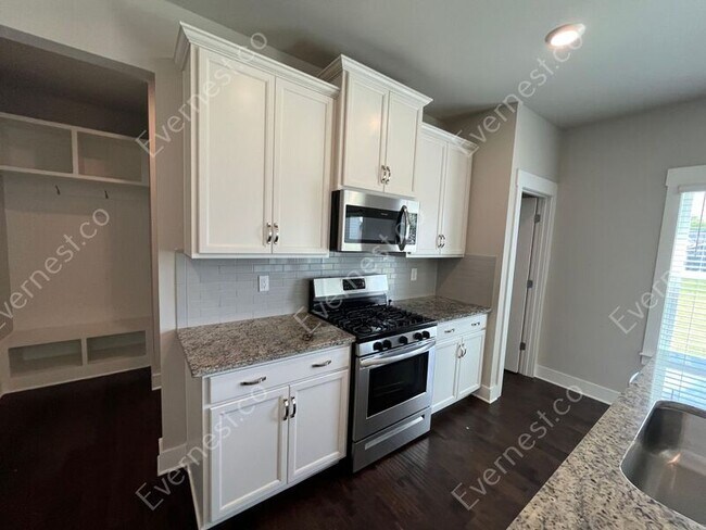 Building Photo - 8772 Snowy Owl Rd