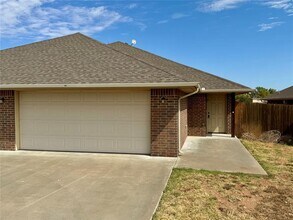 Building Photo - 1607 Lawter Rd