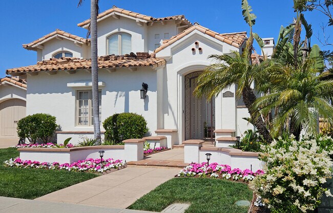 Building Photo - 7132 Aviara Dr