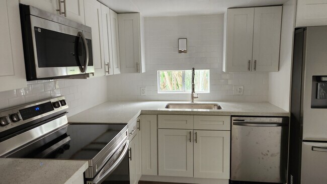 Foto del edificio - 2050 SW 83rd Ter