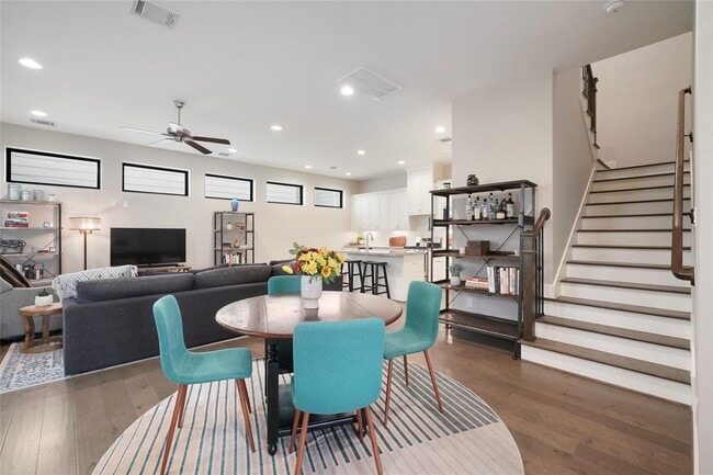 Foto del edificio - 5905 Petty St