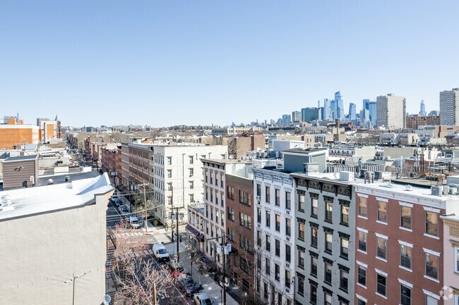 Aerial Photo - 129 Willow Ave