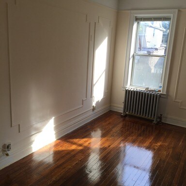 Building Photo - 115 Christie St