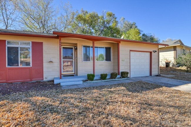 Photo - Cute 3 Bedroom Home in Central Colorado Sp...