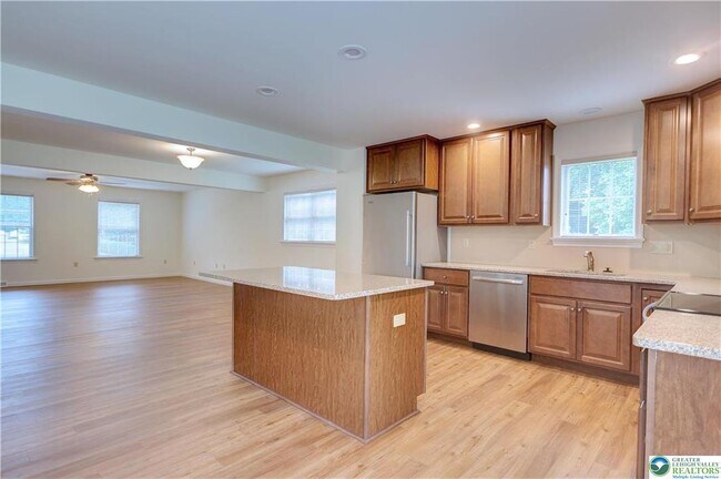 Foto del edificio - 1055 Decatur St