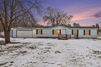 Building Photo - 1295 W Cook Rd