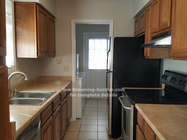 Foto del edificio - 5941 Old Harding Pike