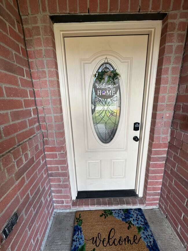 Foto del edificio - 7915 Chatham Springs Ln