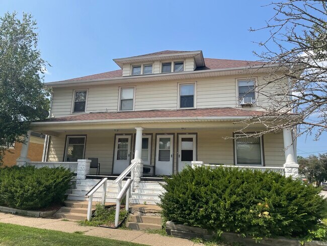 Foto del edificio - 711 16th St