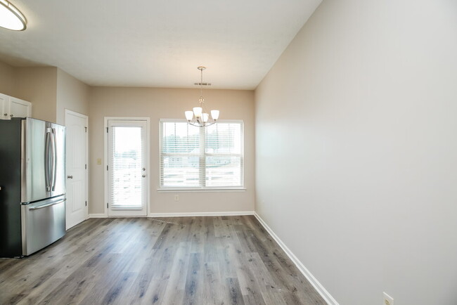 Building Photo - 102 Enclave Dr