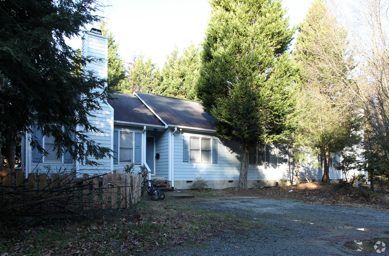 Primary Photo - 1803-1816 Legion Road Ext