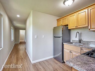 Building Photo - 1 br, 1 bath House - 4443 Briar Cliff Rd
