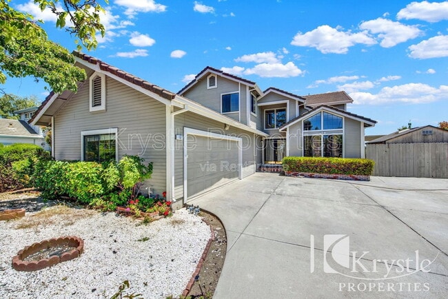 Building Photo - 152 Chesapeake Dr