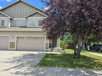 Building Photo - 712 Forest Glen Dr