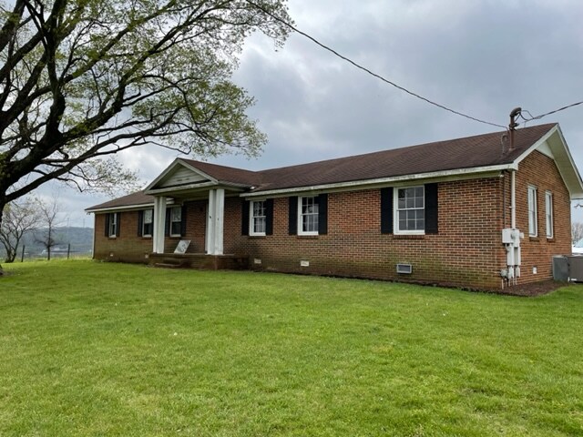 Primary Photo - 2590 Il West Rd