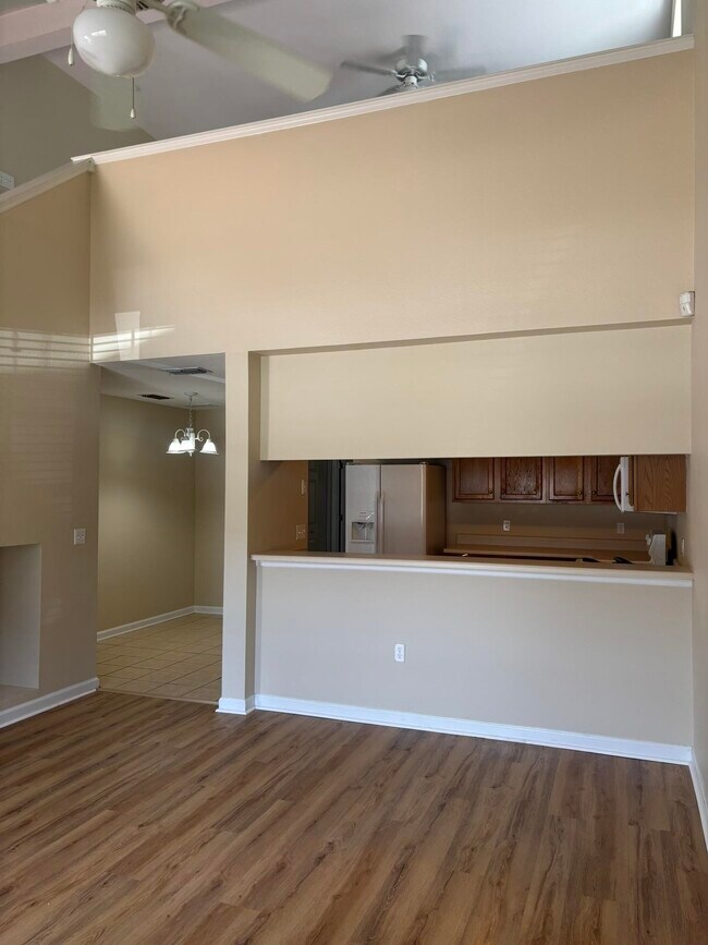 Foto del edificio - 4434 Gearhart Rd