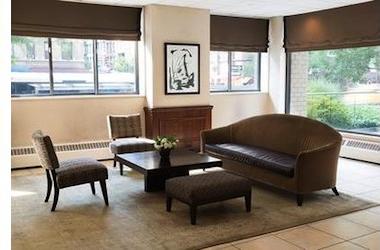 Foto del edificio - 200 E 33rd St