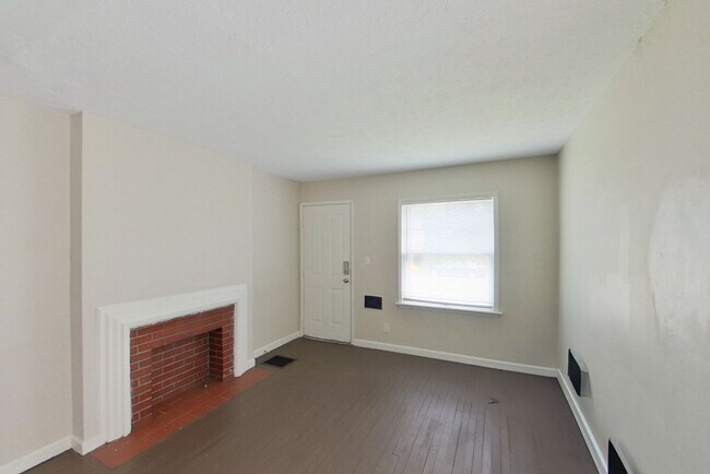 Foto del edificio - 1013-1015 E 19th Ave