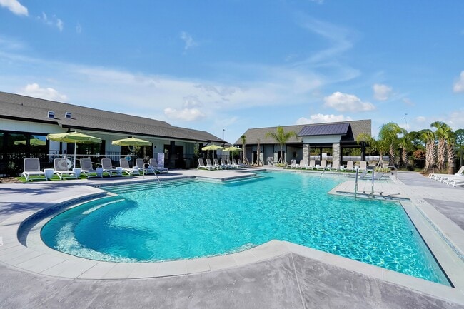 Building Photo - Evolve Palm Coast