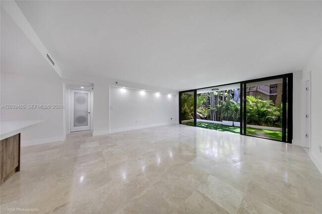 Building Photo - 101 Ocean Ln Dr
