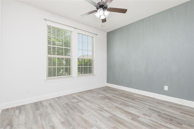 Foto del edificio - 10845 Brownwood Pl