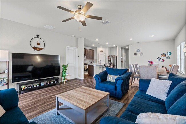 Foto del edificio - 1642 Homestead Farms Dr