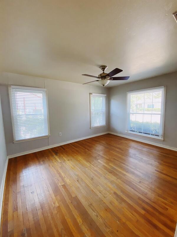 Building Photo - 3412 Brady Ave